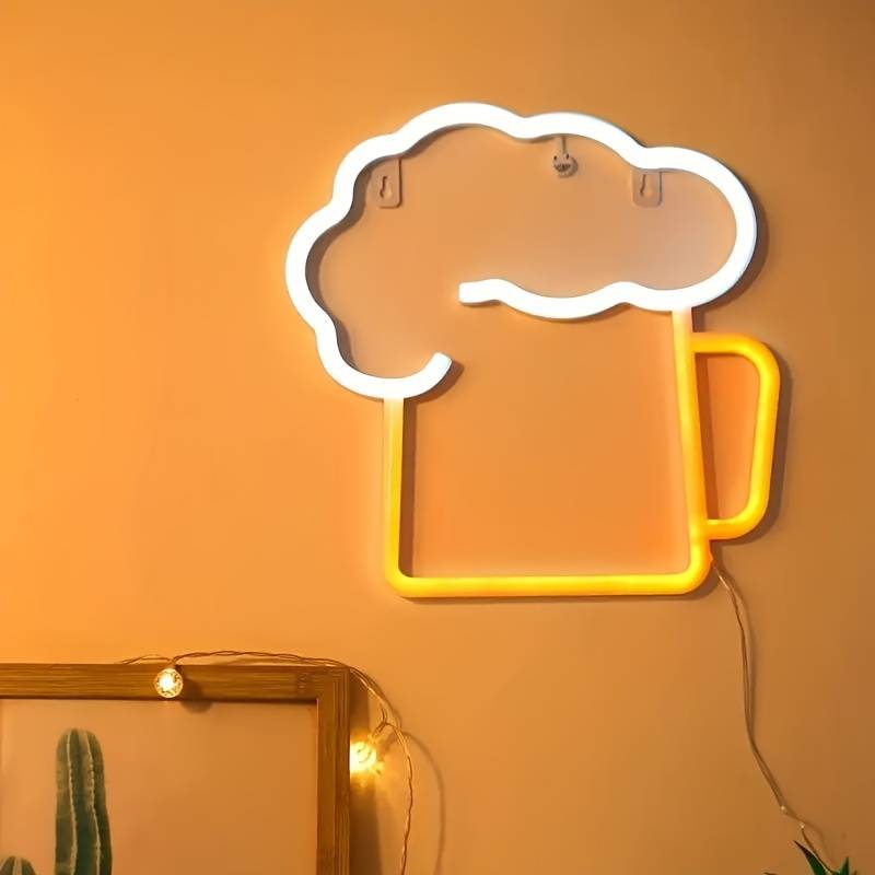 LED-skilt opplyst på vegg, neon hengende - øl