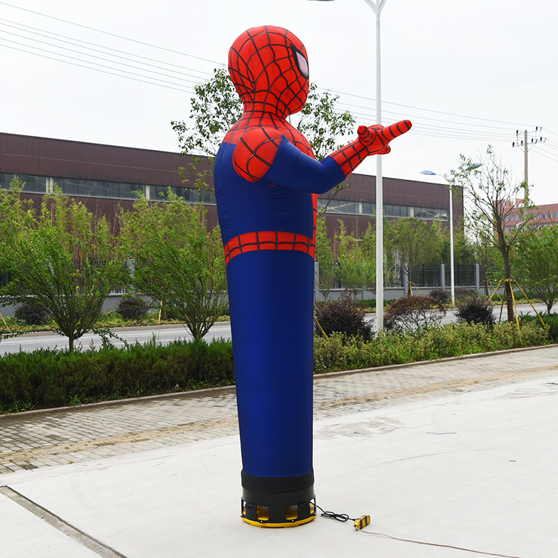 luft danser spiderman - dansende figur kommersiell reklame himmel ballong vinker fyr